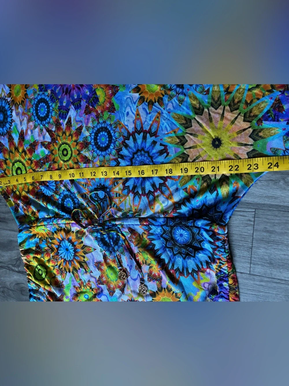 Luli Fama Kaleidoscope Print Batwing Swim Cover Up Resort Medium.